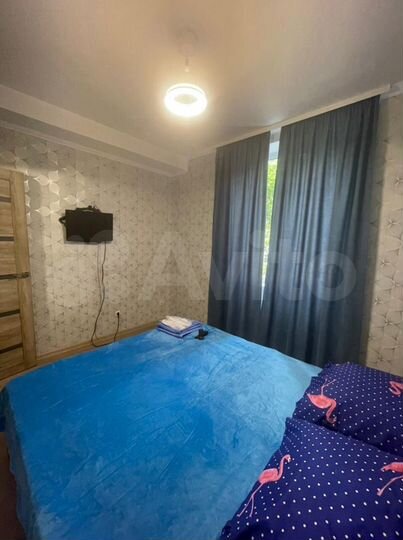 2-к. квартира, 40 м², 2/3 эт.