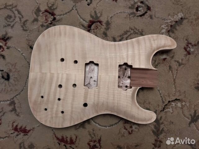 Дека гитары стратокастер (суперстрат)