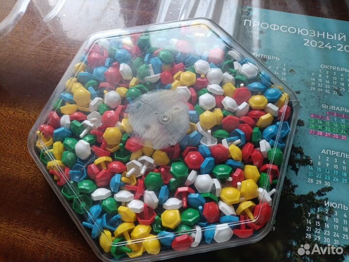 Мозаика детская шестигранная в контейнере