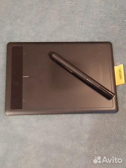 Графический планшет Wacom one