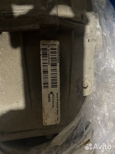 Раздаточная коробка Jeep Grand Cherokee 52105904AD