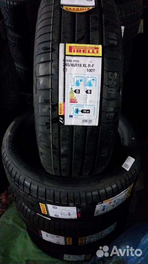 Pirelli P Zero PZ4 275/40 R18 и 245/45 R18