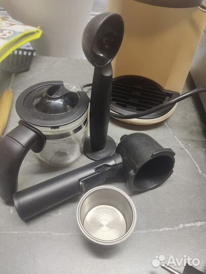 Кофеварка рожковая с капучинатором