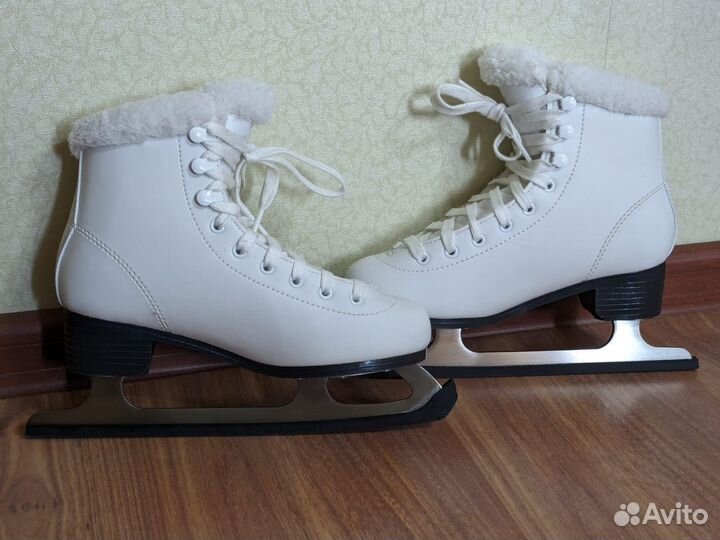 Коньки фигурные
