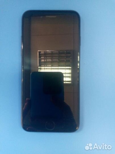 Телефон Apple iPhone 7 32Gb