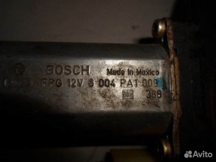 Моторчик стеклоподъемника (BMW X5)