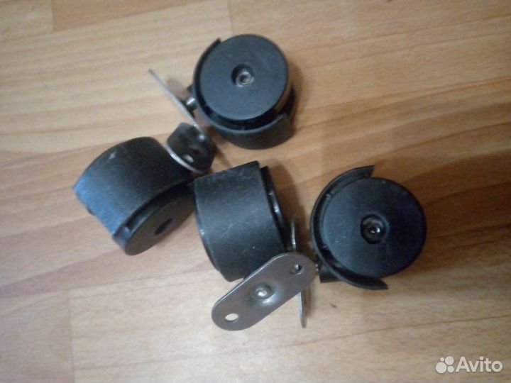Мебельные колесики