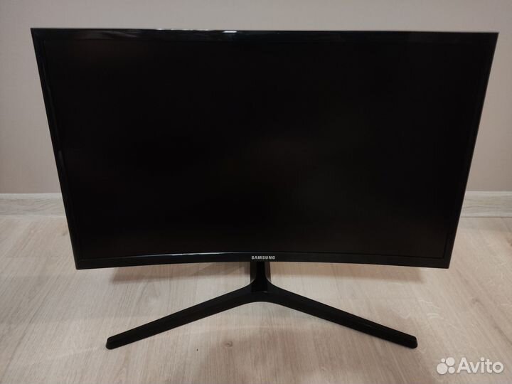 Игровой монитор Samsung 24