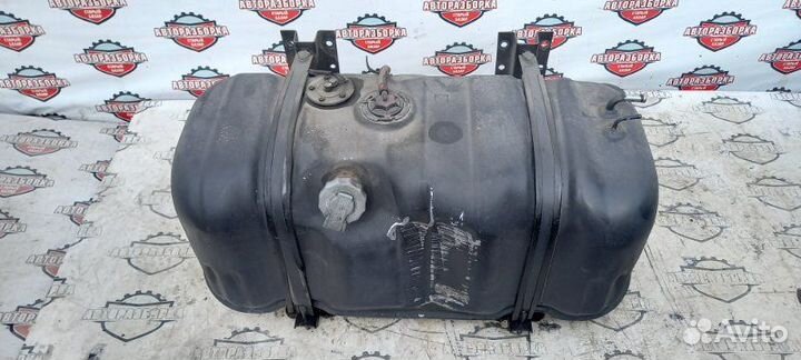 Топливный бак Isuzu Elf NKR66E 4HF1 1999