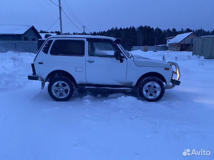 LADA 4x4 (Нива) 1.6 МТ, 2000, 164 000 км