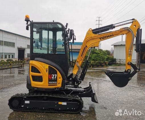 Мини-экскаватор Yuchai U 27, 2024