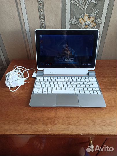 Планшет Acer Iconia W511 + клавиатура