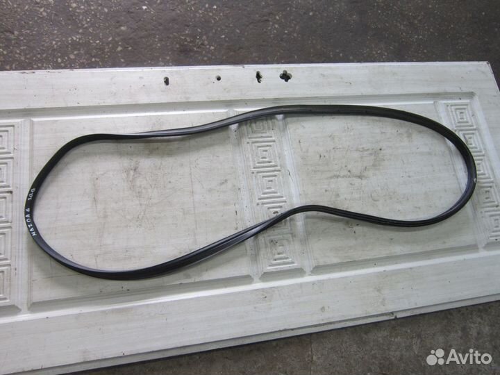 Уплотнитель двери Mazda 6 GJ 2016+ седан