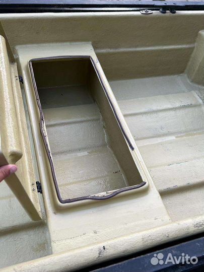 Лодка и мотор нерегистрат