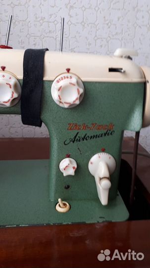 Швейная машинка