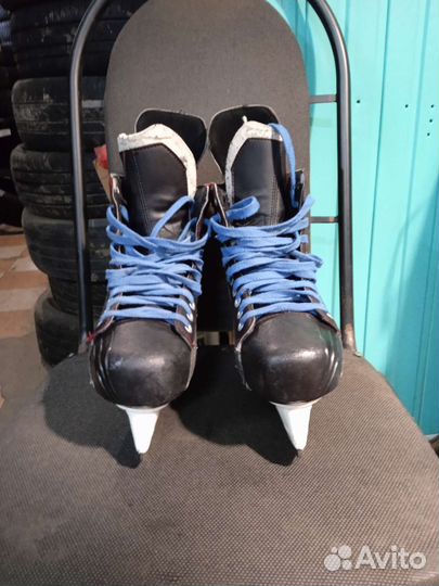 Хоккейные коньки bauer 43 размер