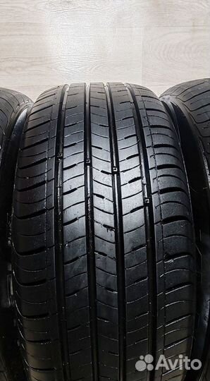 Kumho Solus SA01 Plus 215/60 R17