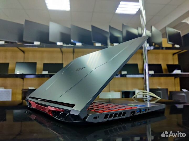 Acer nitro/i7-118000H/8Gb/512Gb/RTX 3050/15.6