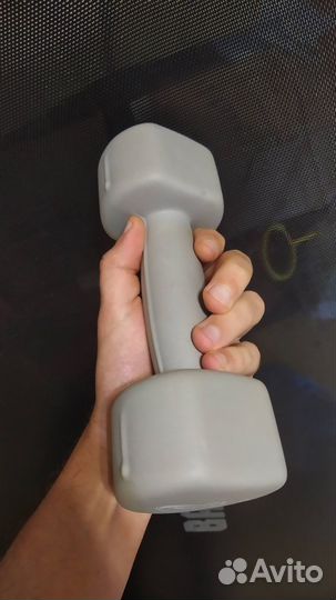 Гантель неопреновая 3 кг. Новая(с витрины)