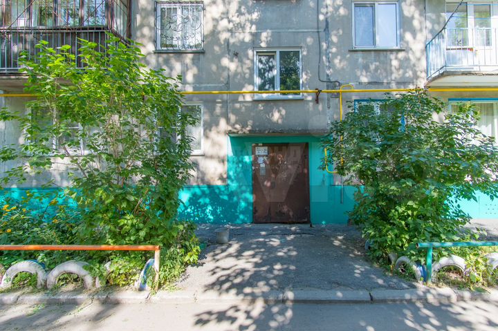 Комната 12,4 м² в 2-к., 1/5 эт.