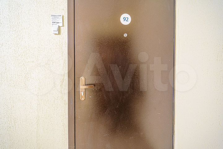 2-к. квартира, 50 м², 1/17 эт.