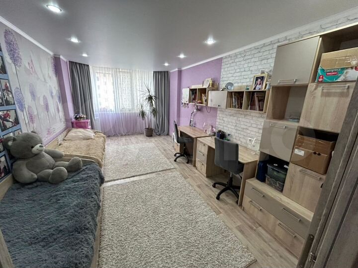 2-к. квартира, 75,1 м², 13/17 эт.