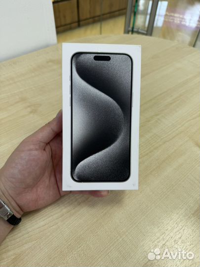 iPhone 15 Pro Max, 256 ГБ