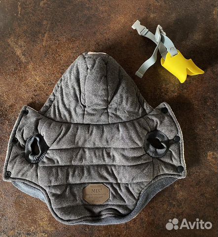 Разная одежда и ботинки для собак