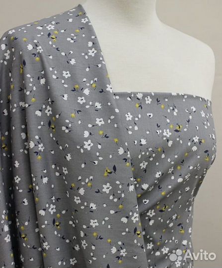 Ткань хлопок в мелкий цветочек отрез