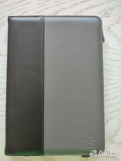 Чехол-подставка, в хорошем состоянии