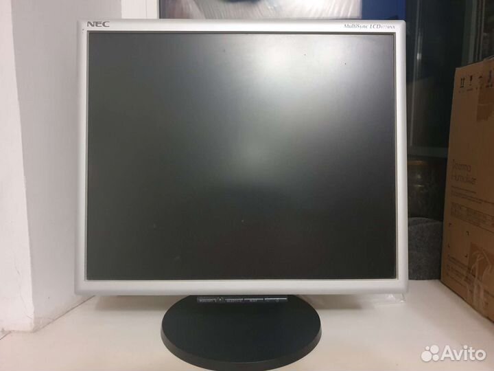 Мониторы NEC multisync