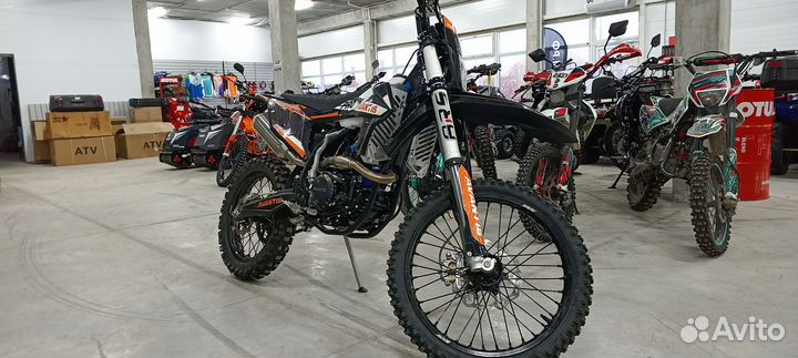 Мотоцикл Avantis Enduro 250 dohc PRO EFI Exclusive