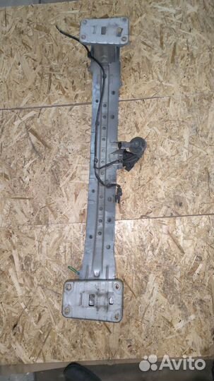 Усилитель переднего бампера suzuki SX4 (2013)