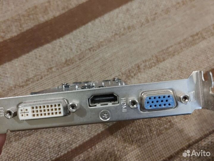 Видеокарта asus GeForce 210
