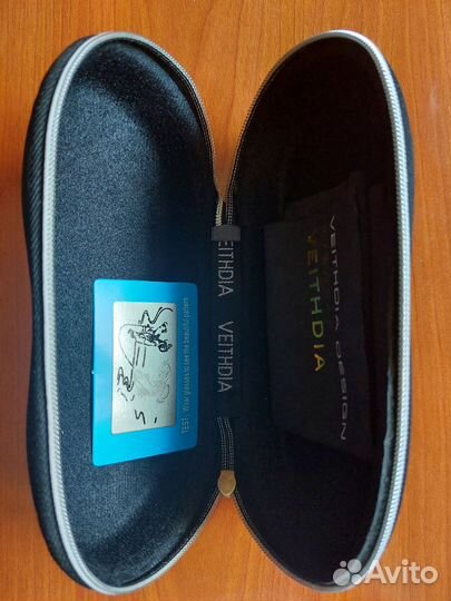 Солнцезащитные очки