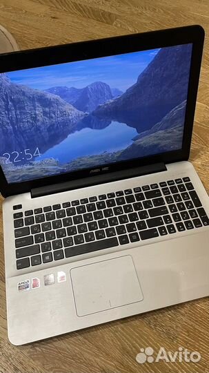 Ноутбук asus x555d