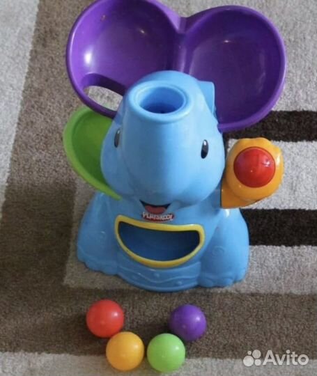 Слон - фонтан