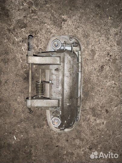 Ручка дверная наружняя з/п Toyota Corona Premio