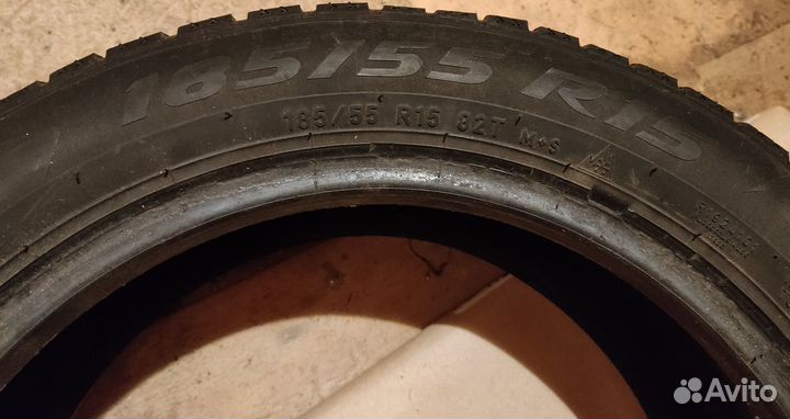 Pirelli Ice Zero 185/55 R15 82T