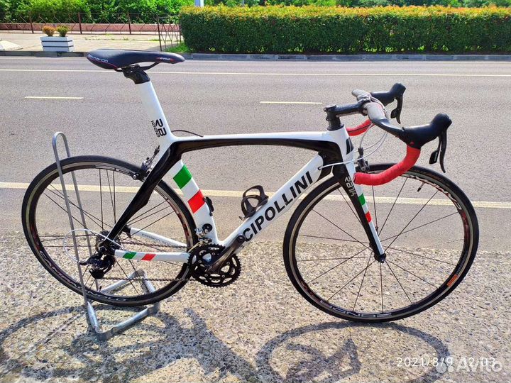 Прокат шоссейных велосипедов