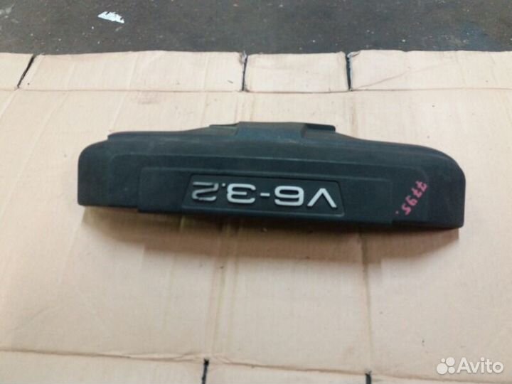 Накладка декоративная двигателя 3.2 AUK Audi A6 C6