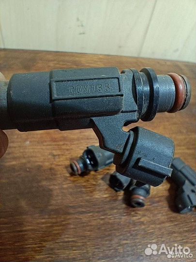 Форсунка топливная Mitsubishi CDH166