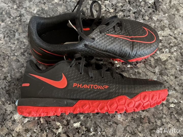 Бутсы футбольные