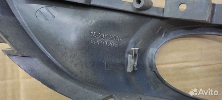 Накладка туманки левая mazda 3 15-216-2010L