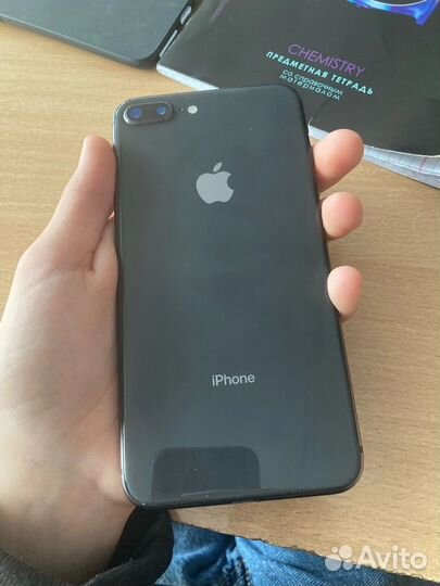 iPhone 8 Plus, 64 ГБ