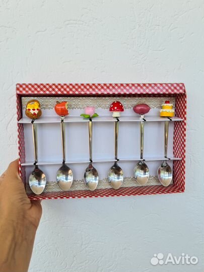 Сувенирные ложки