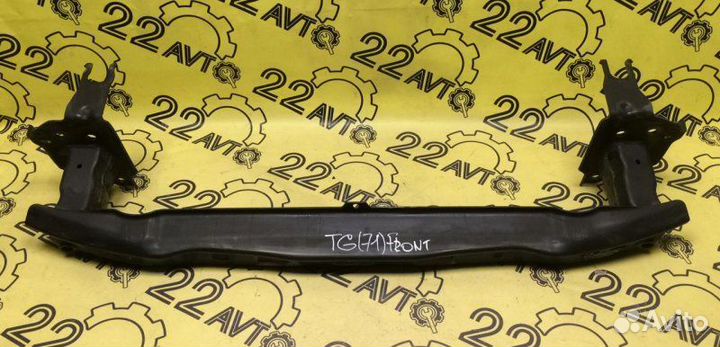 Усилитель бампера передний Volkswagen Touareg 7L