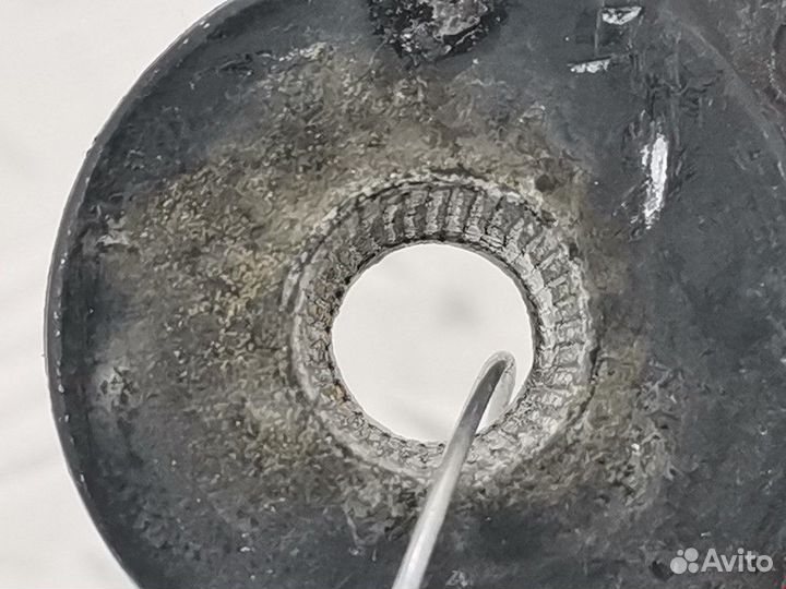 Щеткодержатель (поводок стеклоочистителя, дворник)