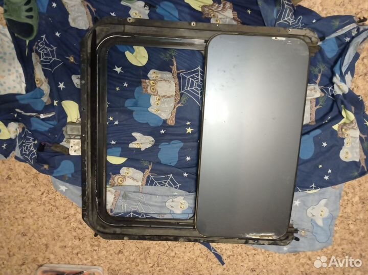 Электромеханический люк для Пассат Б3