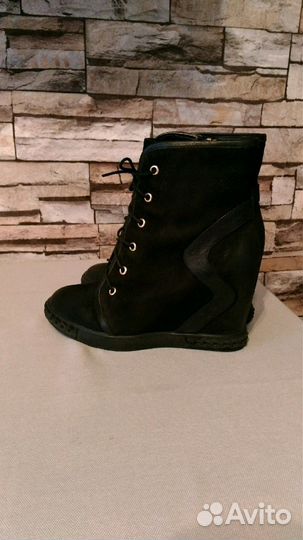 Ботильоны,на скрытой танкетке